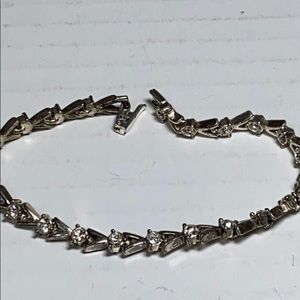 Fashion Jewelry Silver Tone Rhinestone Bracelet